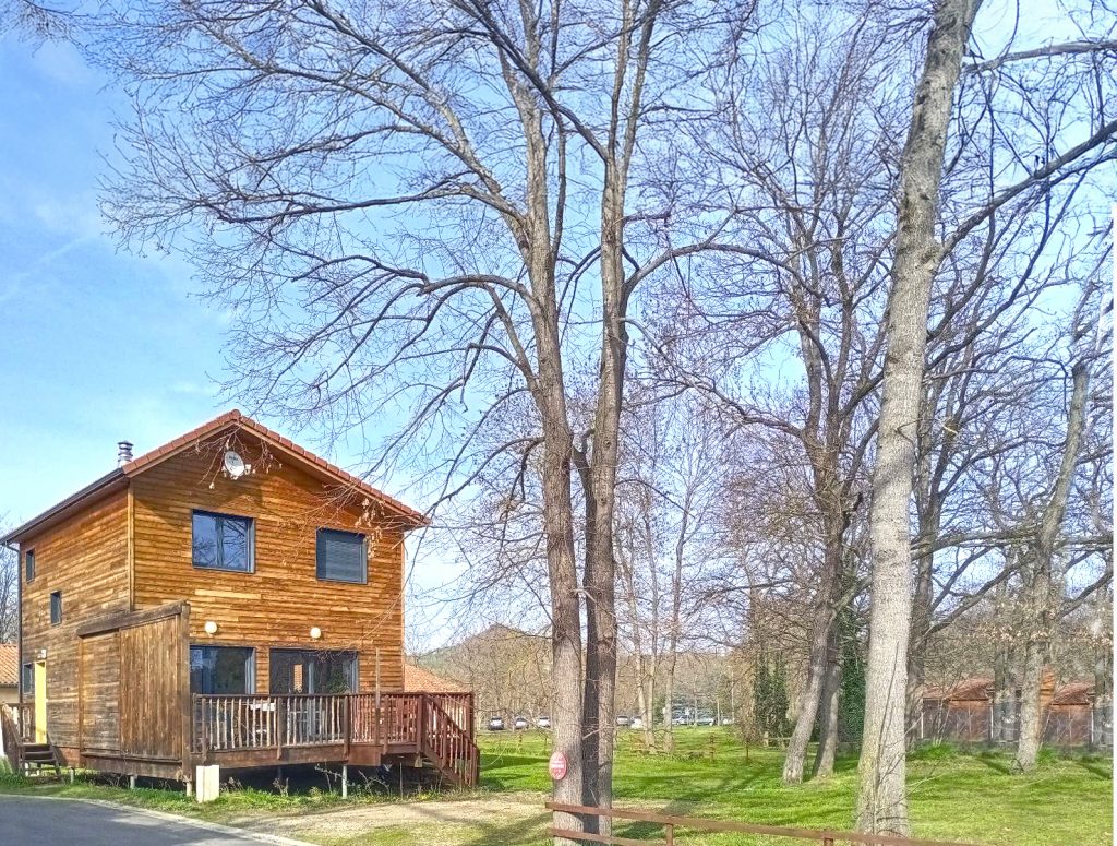 safia benayad-cherif architecture_Issoire_Vue Nord copie