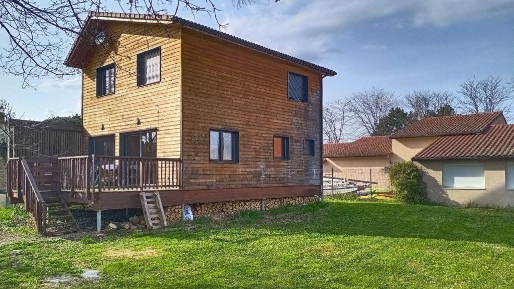 safia benayad-cherif architecture_Issoire_Vue Sud